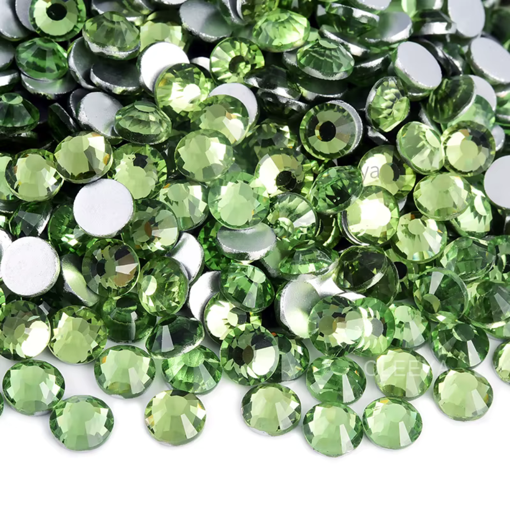 Peridot Rhinestone Mix Embellishemnt